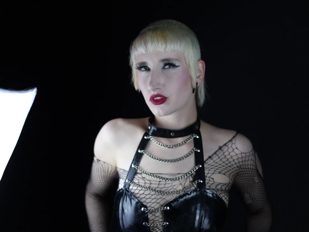 Amateurcam Lynn-Tonic