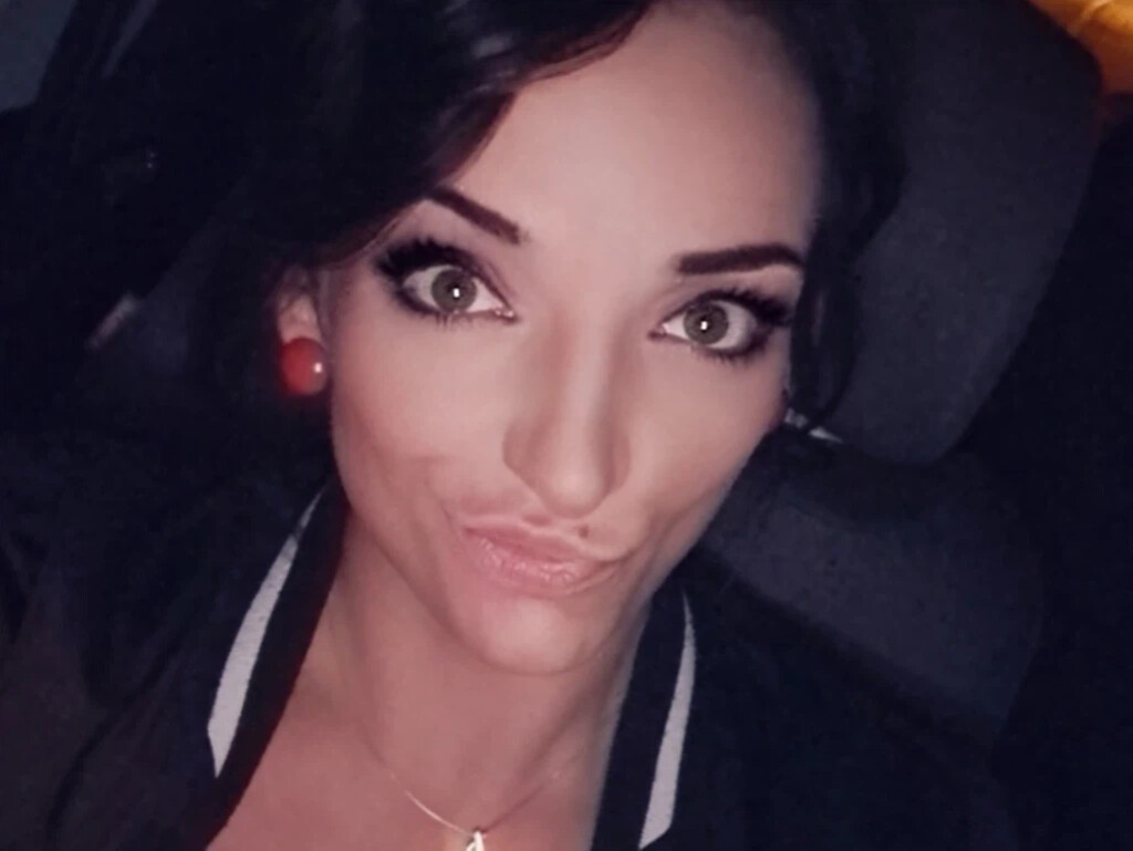 Amateurcam LucyRush22