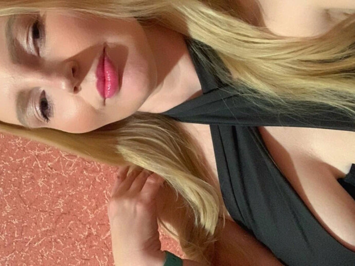 Amateurcam DreamingGirl