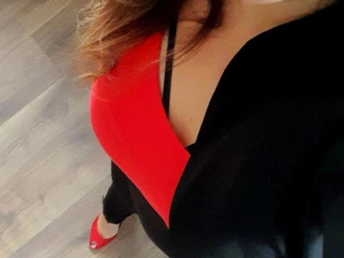 Amateurcam sohotandcurvy