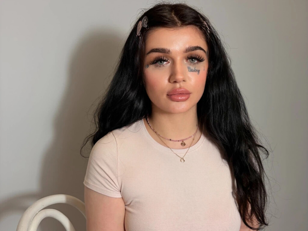 Amateurcam CharlotteExotic