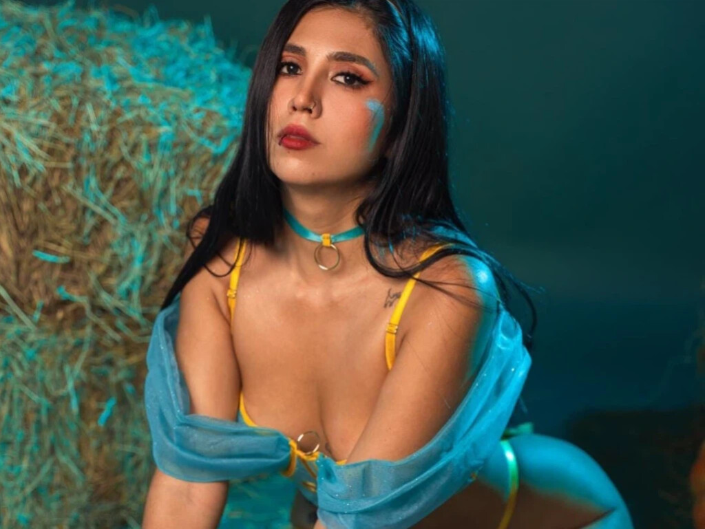 Amateurcam CarolinaGrey