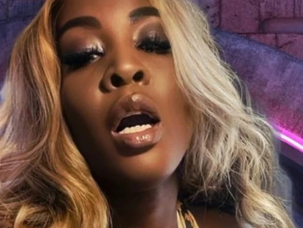 Amateurcam NyaraVelvet