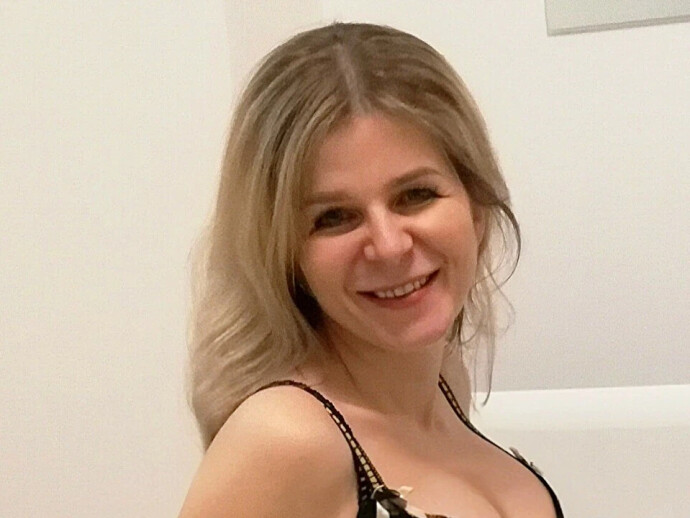 Amateurcam VeraBuck77