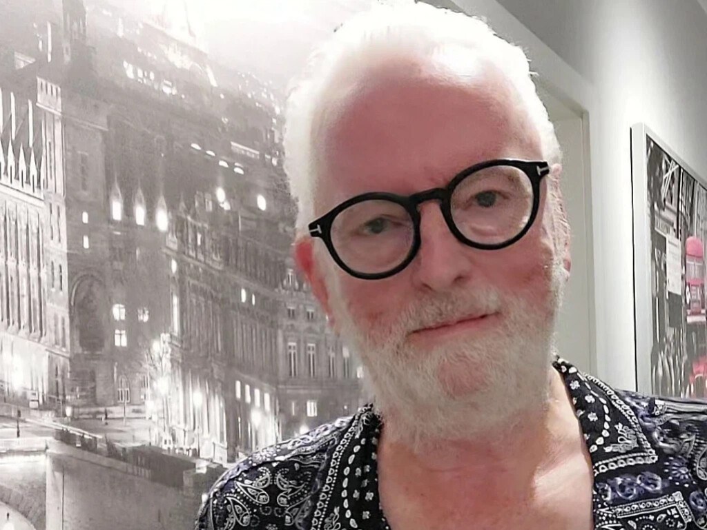 Amateurcam JamesGreyhound