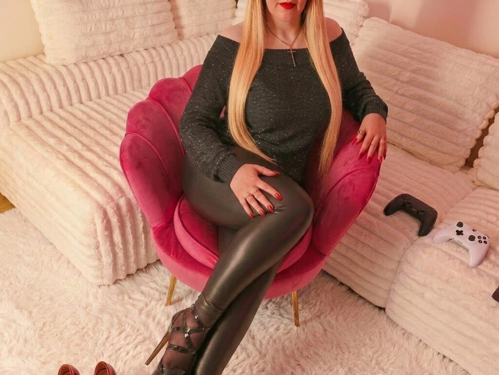 Amateurcam Bella-Bernstein