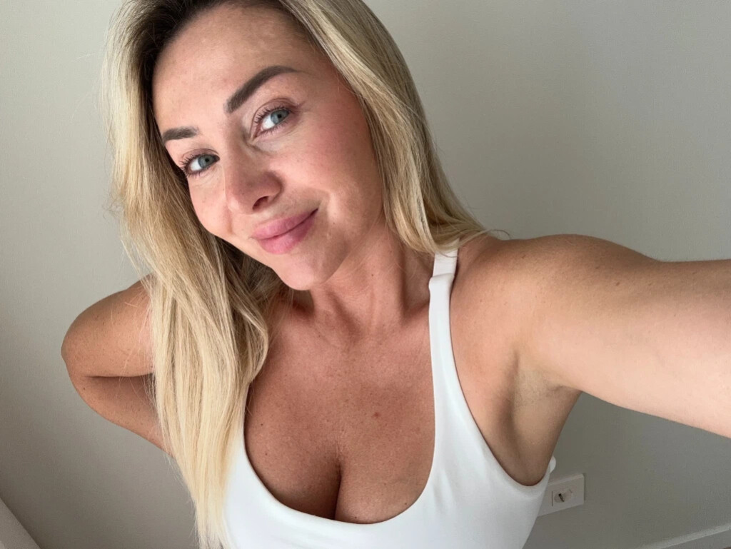 chloebelle