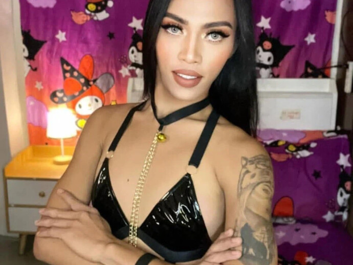 MissKhanda18