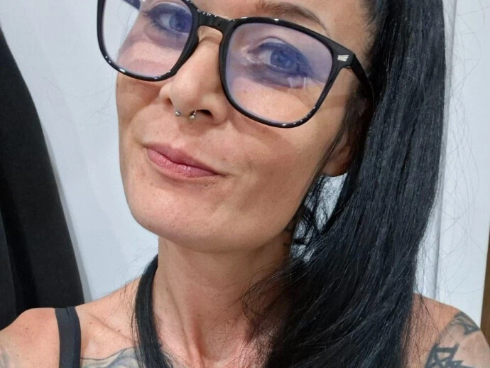 Amateurcam KiraVyxen